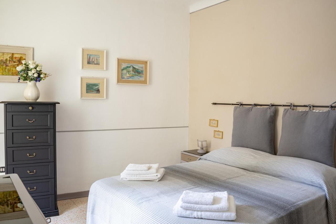 Casa Vacanze Nel Centro Storico Di Fermo Happy Song Luaran gambar
